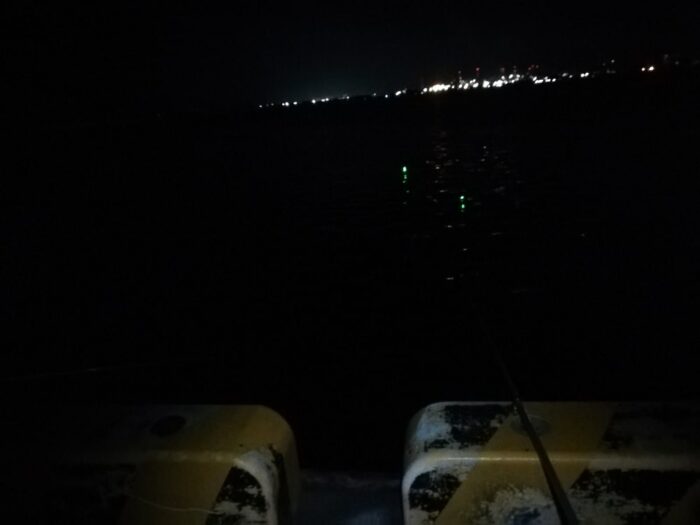 遠投向きの電気ウキにチェンジ